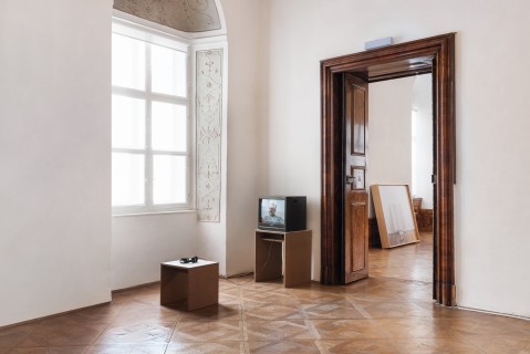 Ausstellungsansicht, The weather is uncertain tonight, as is my soul, 2023, Foto: kunst-dokumentation.com