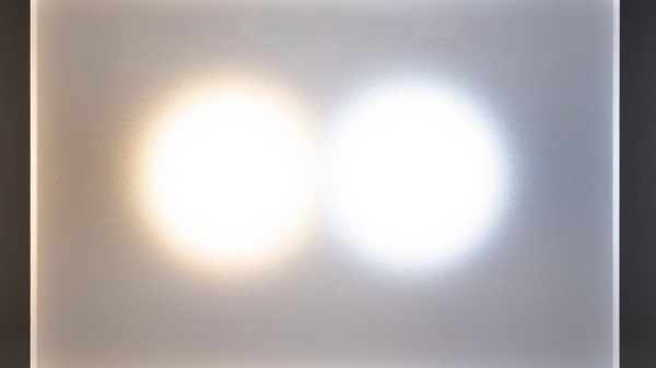 ©Leung Joseph Zwei helle Lichter