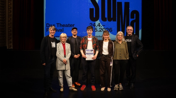 group
                                          photo Autors prize Heidelberger Stückemarkt 2026 with winner Lennart Kos 