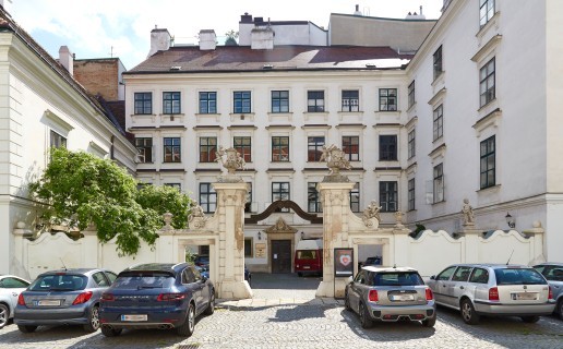 Picture: Universitätsgalerie der Angewandten im Heiligenkreuzer Hof, Schönlaterngasse 5, 1010 Wien