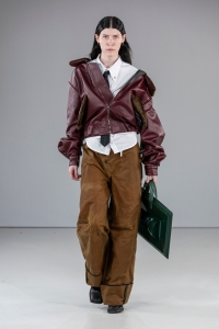 Show Modeklasse 2025 3rd year Liam Noel Pfefferkorn (c) Mario Ilic